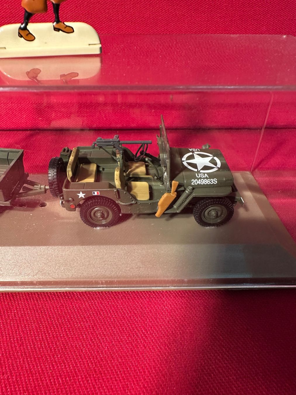 Jeep Modellini d'auto: Figurine Tintin sur Jeep Willys MB - Objet de collection – Usato da Lausanne venduto da vas_cdb2 1