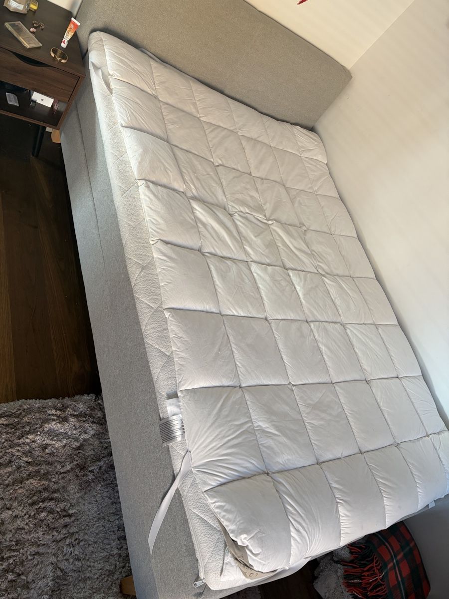 Pfister Betten: Boxspringbett 140x200 mit Topper, neuwertig – Neu (gemäss Beschreibung) aus Erlenbach ZH von kat_rkv7 3