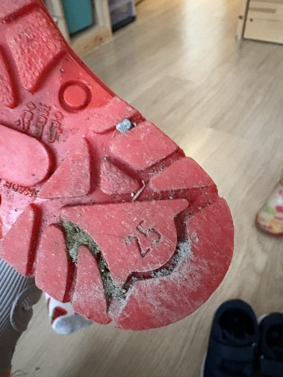 Scarpe per ragazzi: Bottes de pluie – Usato da Torgon venduto da k-ro919 2