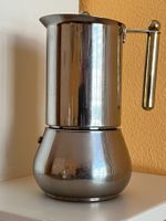 Espressokocher für 12 Tassen