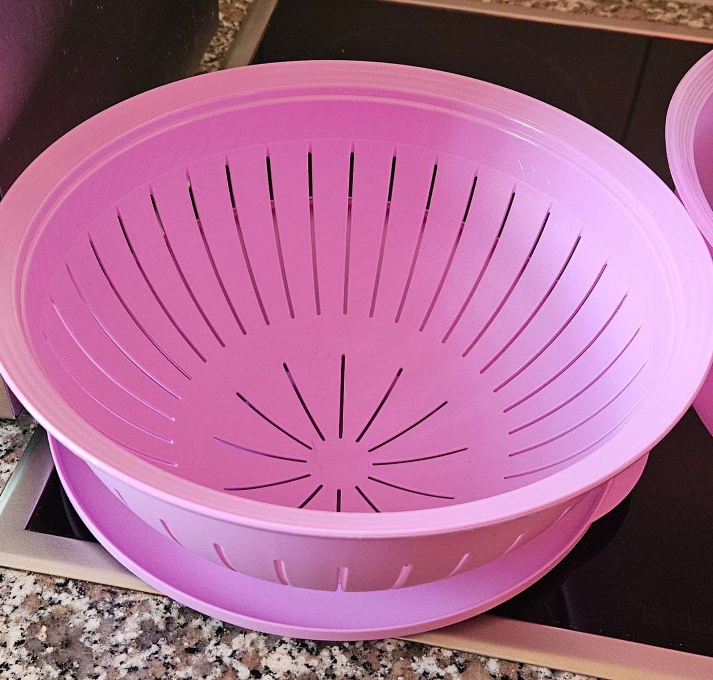 Tupperware Behälter & Ähnliches: Aqua Schüssel 4.3l /Sieb – Neu und originalverpackt aus Hasle b. Burgdorf von buddle32 3