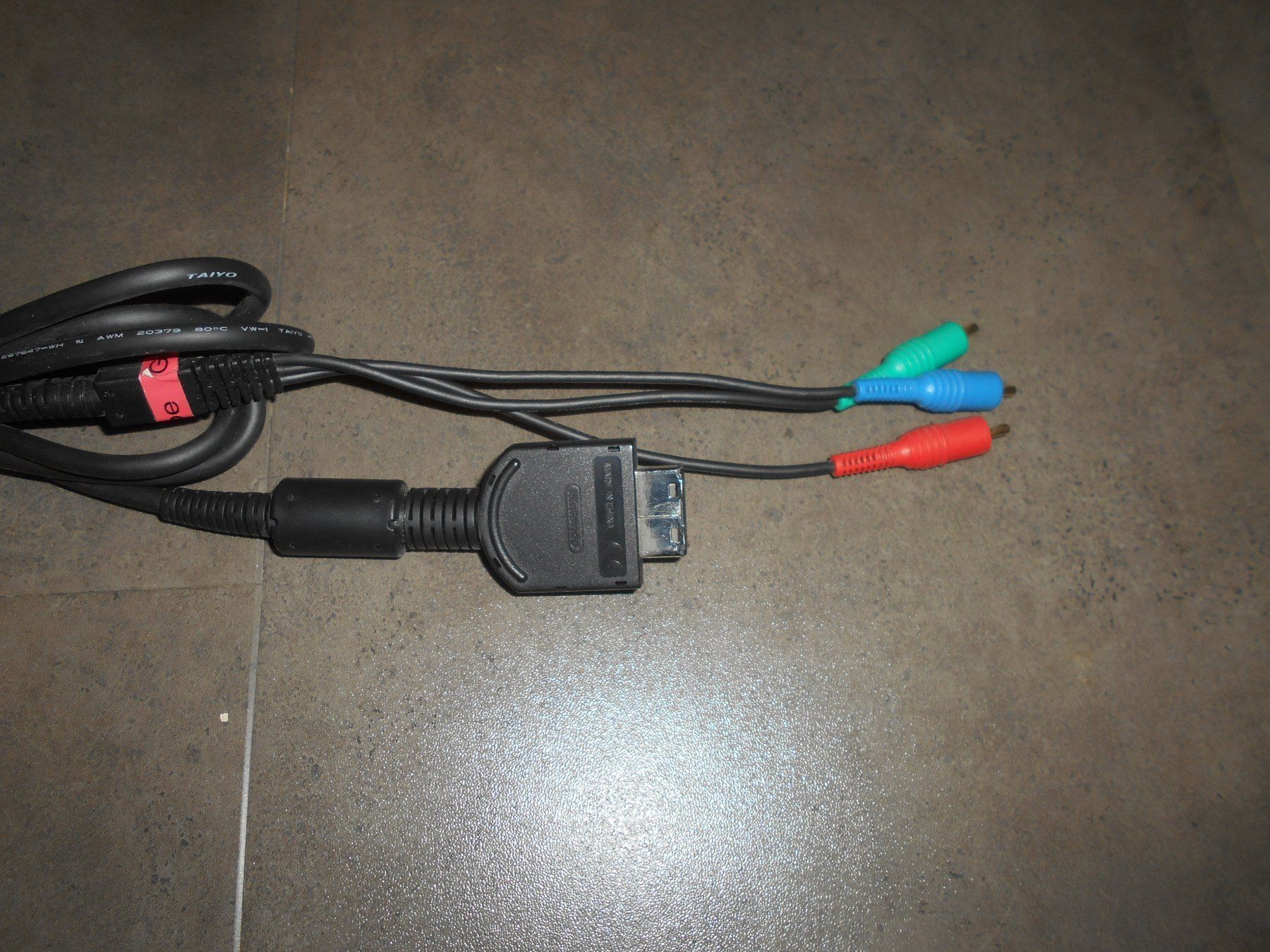 Nintendo Cavi: GameCube Component Kabel DOL-010 Original Nintendo – Usato da Hindelbank venduto da GameBoy1981 2