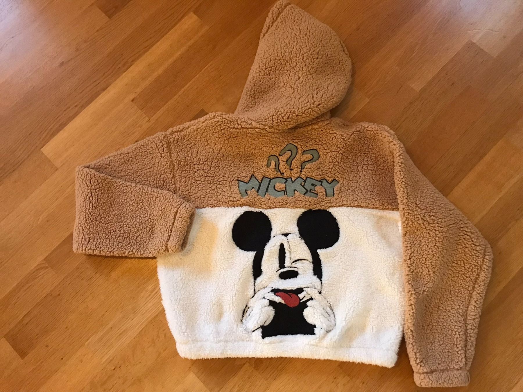 H&M Maglioni & Felpe: Mickey Mouse Faserpelz – Usato da Spiez venduto da HomeShoppingSpiez 1