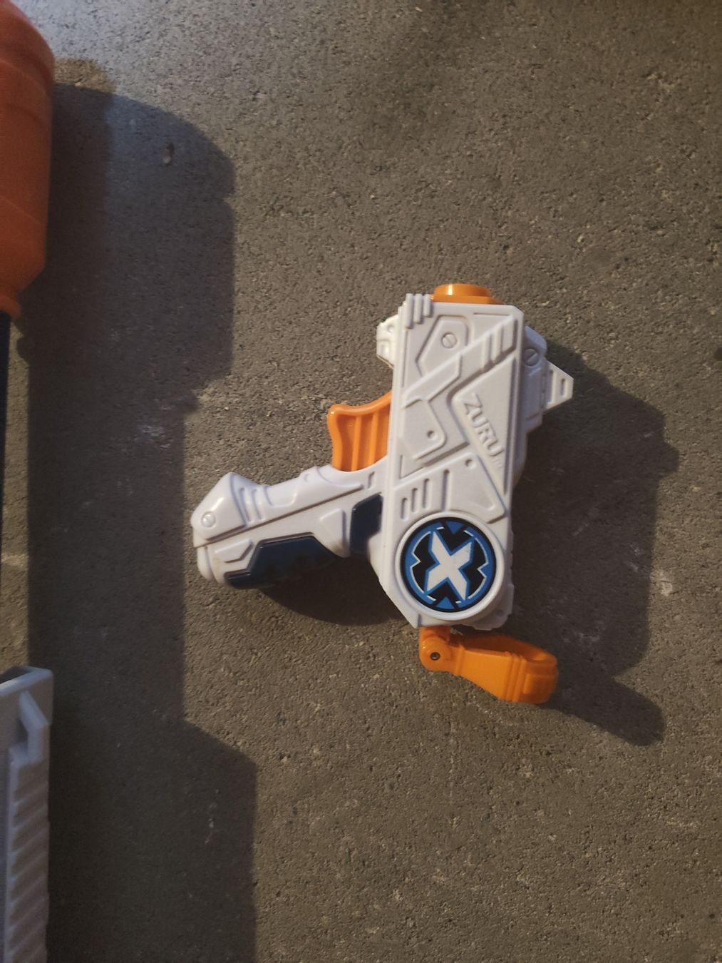 Nerf Giocattoli: Nerf und X-Shot Blaster mit Zubehör gebraucht – Usato da Grossdietwil venduto da red_9g97 3