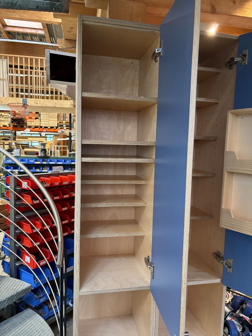 Schränke: Schreiner Schrank / Möbel Kombination mit Schubladen – Gebraucht aus Winterthur von ReUse_Baumarkt 2