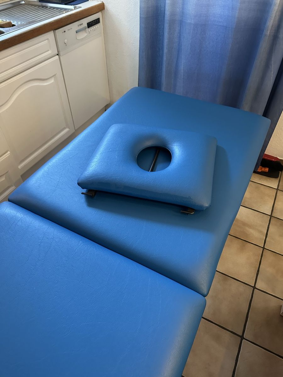 Massagegeräte: Massagetisch – Gebraucht aus Rebstein von Svnb03 2