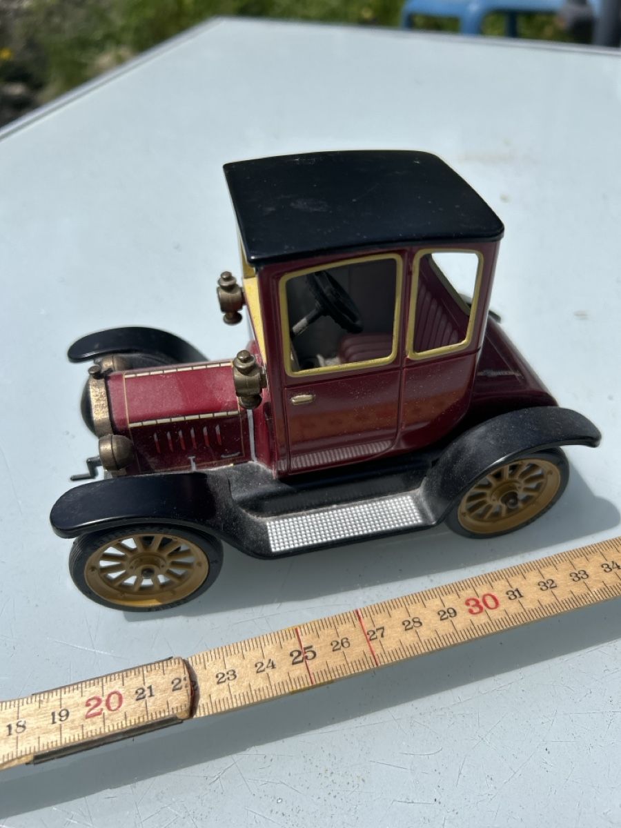 Giocattoli: Spielzeug Oldtimer zum aufziehen  – Usato da Bonstetten venduto da Ebano- 1