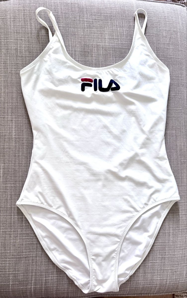 Fila Costumi da bagno & Bikini: Badeanzug Fila weiss Gr M – Nuovo (secondo la descrizione) da Zollikofen venduto da AureusManus 1