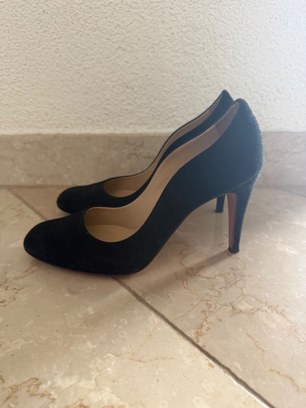 Navyboot Damenschuhe: Navyboot schwarze Wildleder-Pumps – Gebraucht aus Altendorf von Ga04 2
