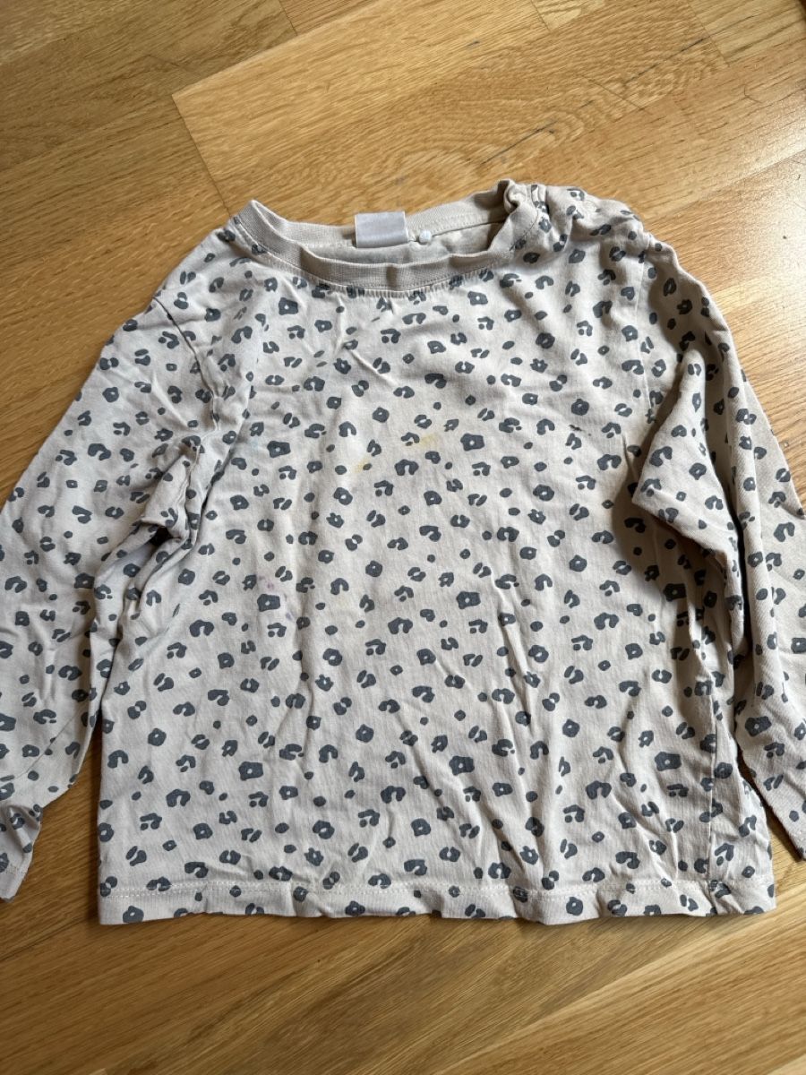 Maglioni & Felpe: Mädchen Pullover 3er Set Grösse 98/104 – Usato da Ottikon venduto da Domito 1