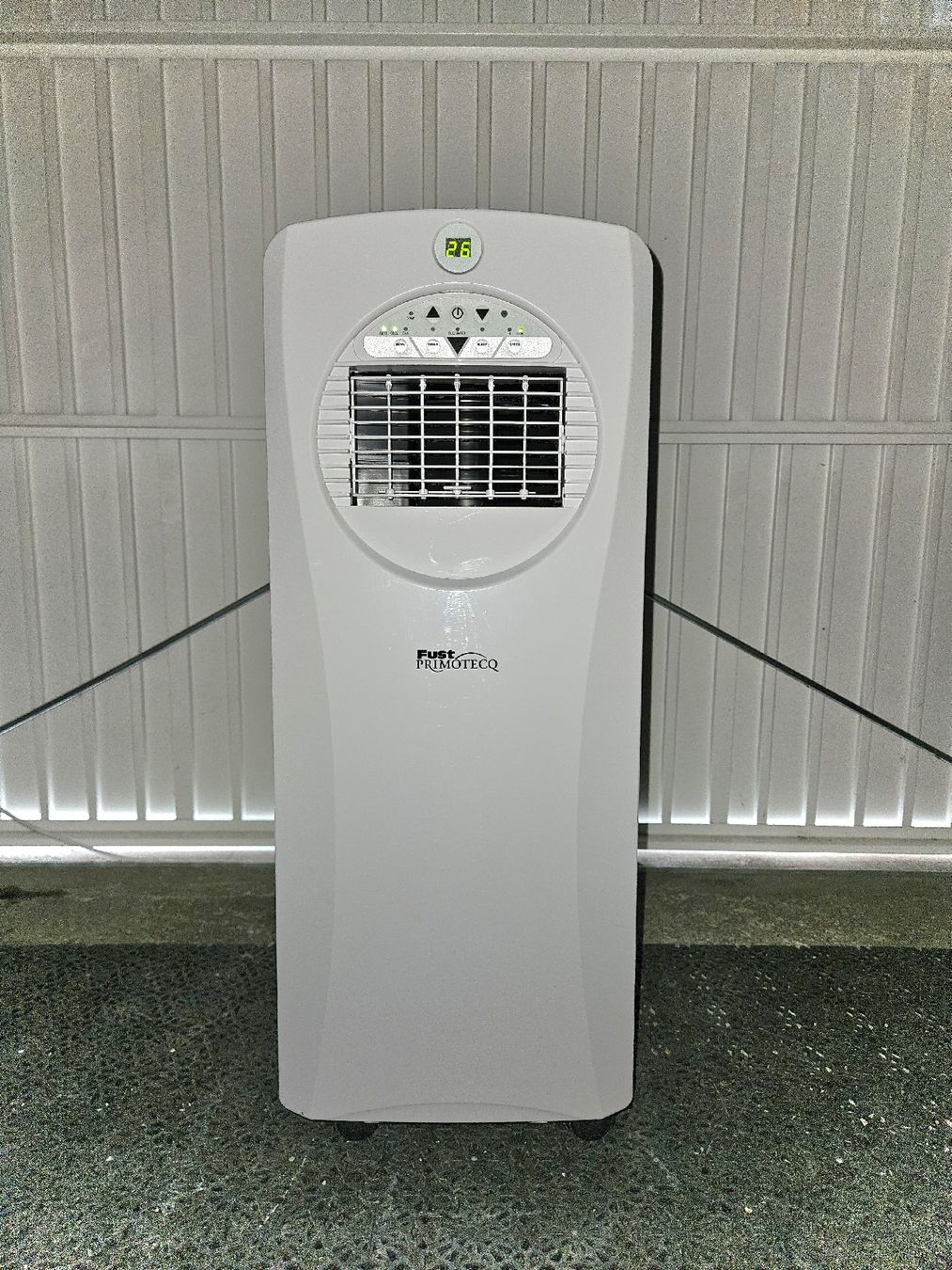 Primotecq Condizionatori: FUST Primotecq A+ Klima NEU & AB NUR CHF 1.-!!! – Nuovo (secondo la descrizione) da Hinwil venduto da asa_6w7j