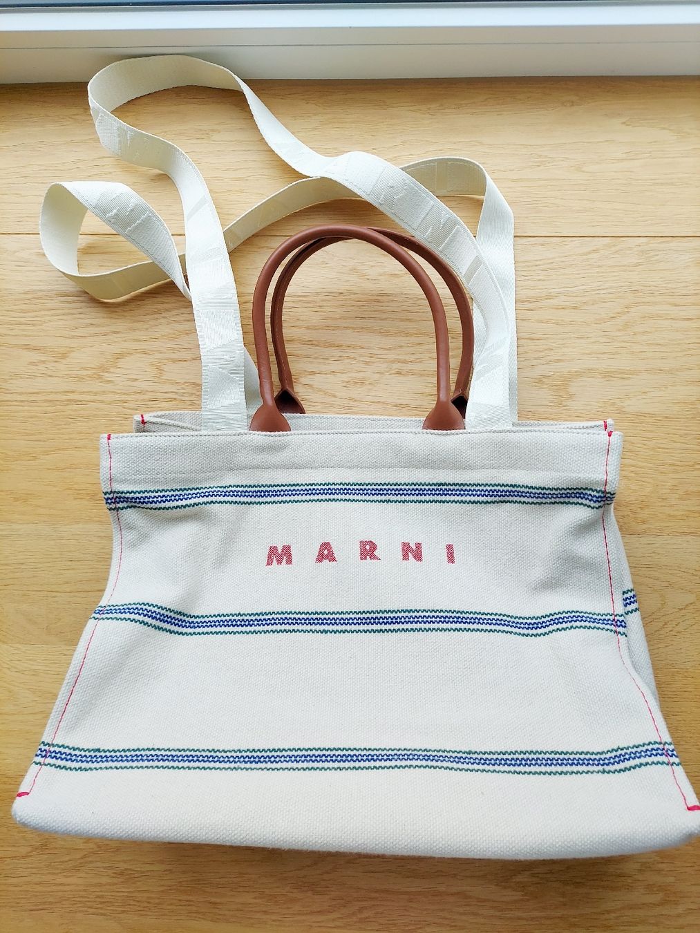 Marni Borse da donna: Grosse Canvas Tasche von MARNI, neu! – Nuovo e nell'imballaggio originale da Wallisellen venduto da Ellasophialove 9