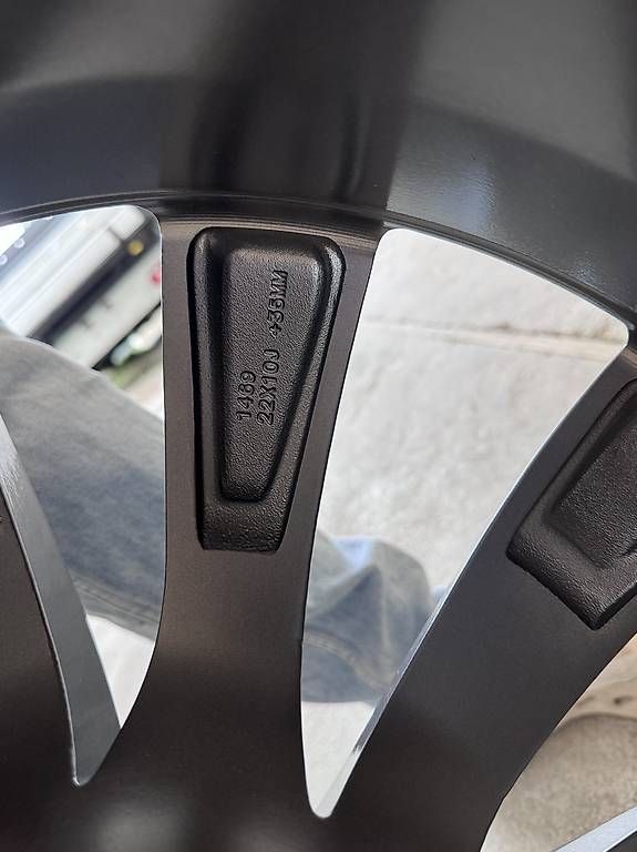 Cerchioni: Tesla Model Y 22" Felgen – Usato da Attinghausen venduto da Silvanoou 2