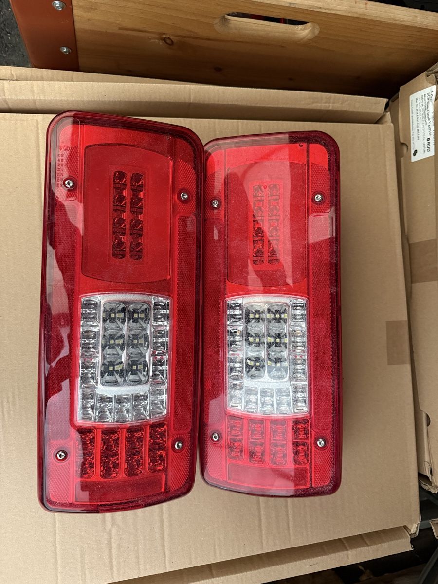 Original LED Rückleuchten Sprinter Fahrgestell (Gebraucht) in Seon für ...