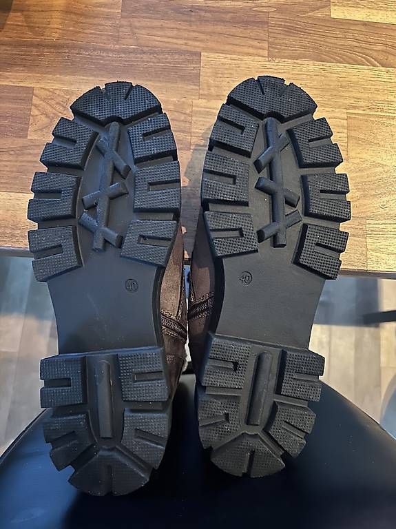 Scarpe da donna: Winterschuhe Catwalk 38 – Usato da Ruswil venduto da Filou44 2