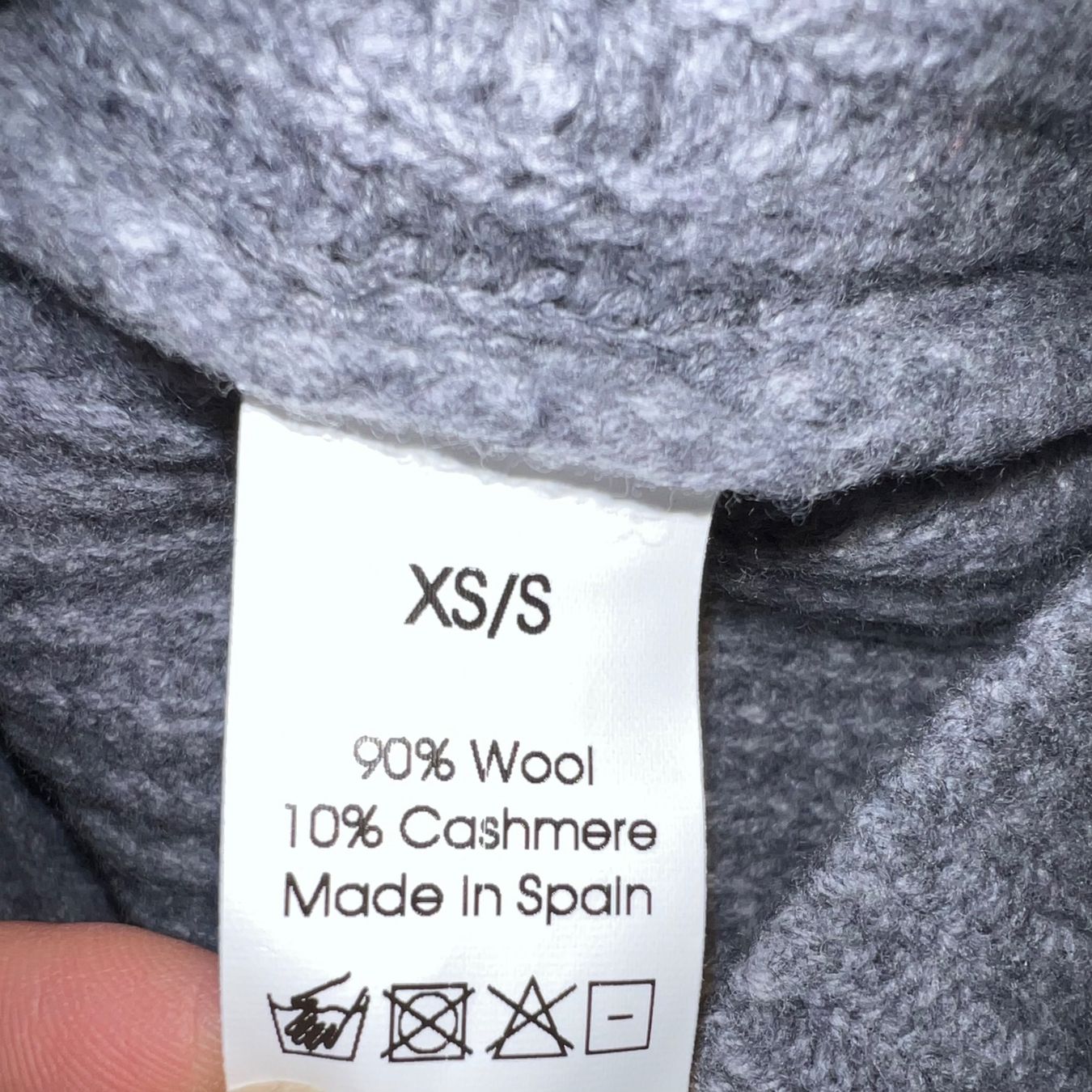 Maglioni & Felpe: MR MITTENS Rollkragenpullover | Wolle & Kaschmir 🩶 – Usato da Zürich venduto da ClosetQueen 9