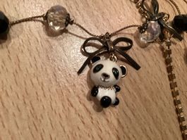 Halskette mit Panda ! BetSet Johnson !