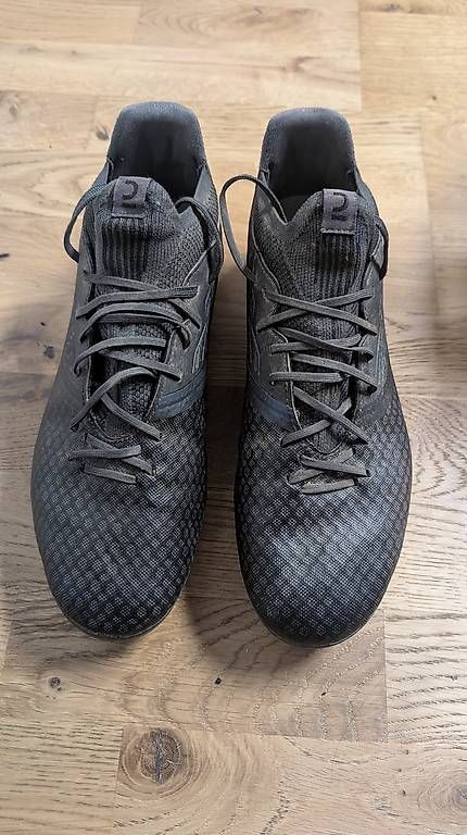 Herrenschuhe: Chaussures de foot Viralto STR taille 43 – Gebraucht aus Renens VD von arochat