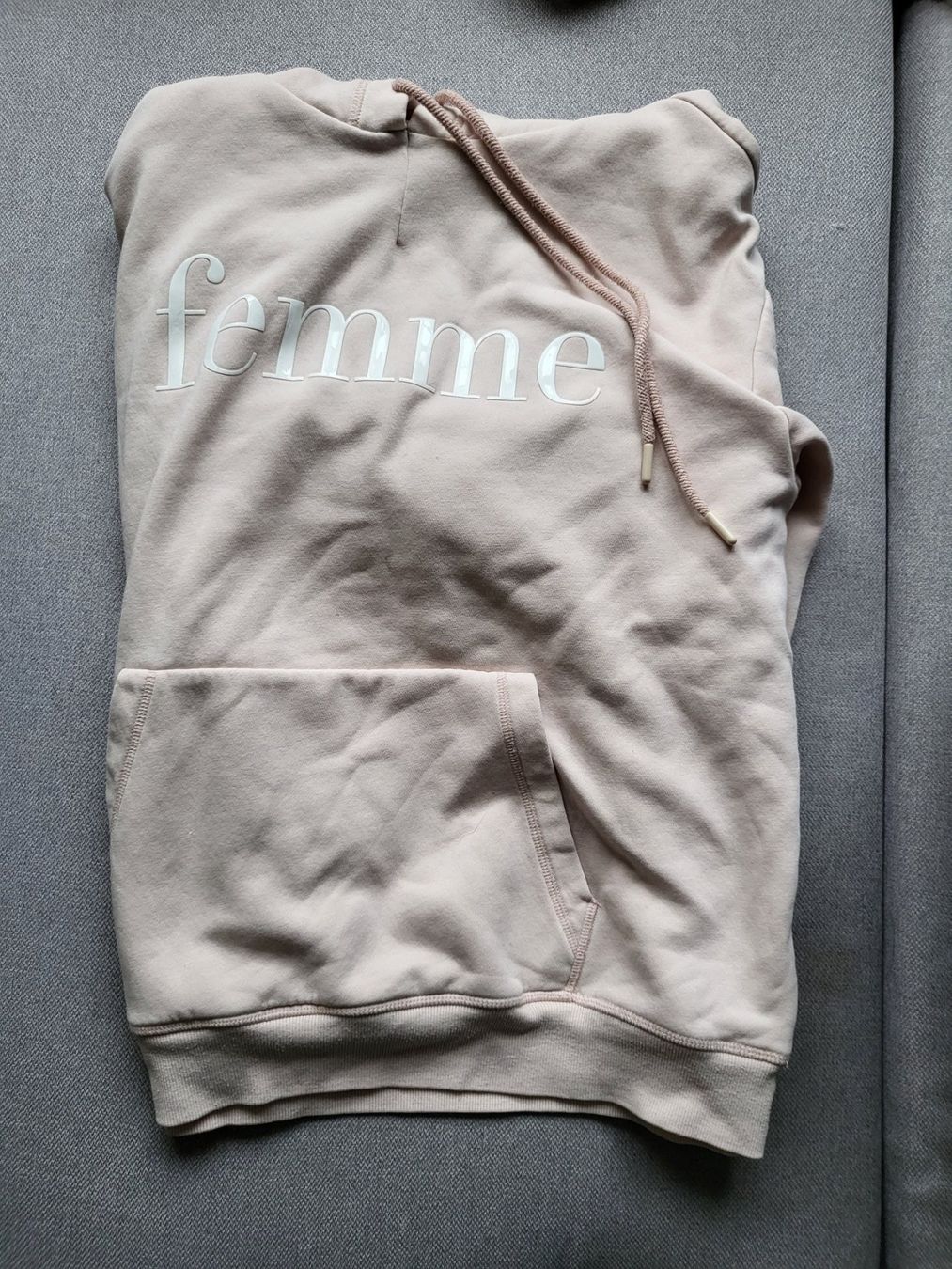 H&M Maglioni & Felpe: Femme Pullover – Usato da Lenk im Simmental venduto da banane50626