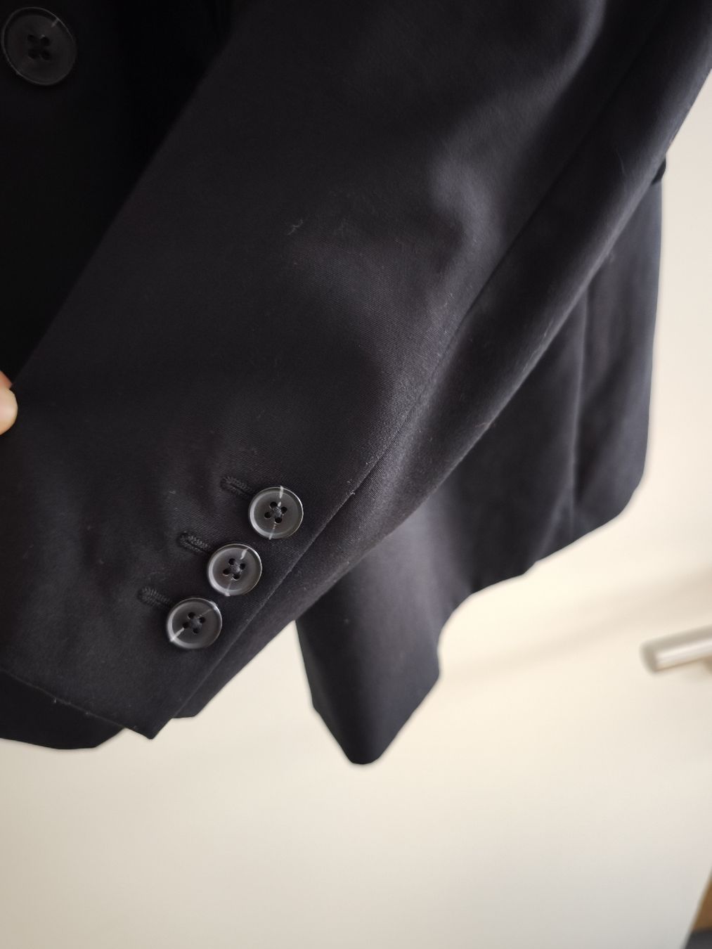 C&A Completi: Black Blazer, C&A, size 36/38, like new – Usato da Sursee venduto da Re.joy 4