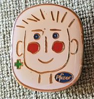 J779 - Pin Kind Mann Frau Mensch Pfizer