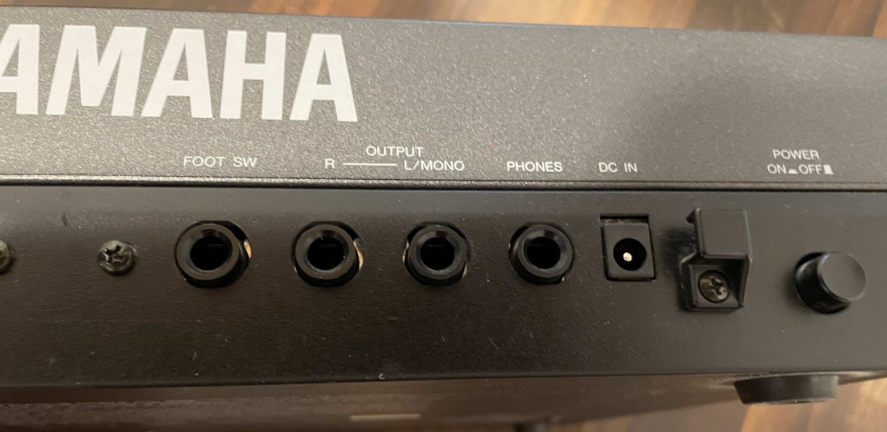 Yamaha Strumenti musicali: Yamaha QY700 Sequenzer – Usato da Uetendorf venduto da Mefun 5