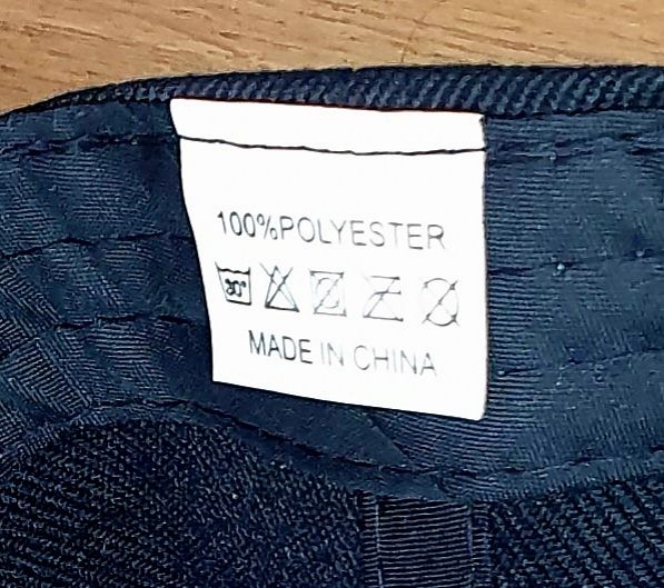Hüte, Mützen & Caps: Basecap "Never underestimate an old man with a Jeep – Neu und originalverpackt aus Zürich von Philotimo 3