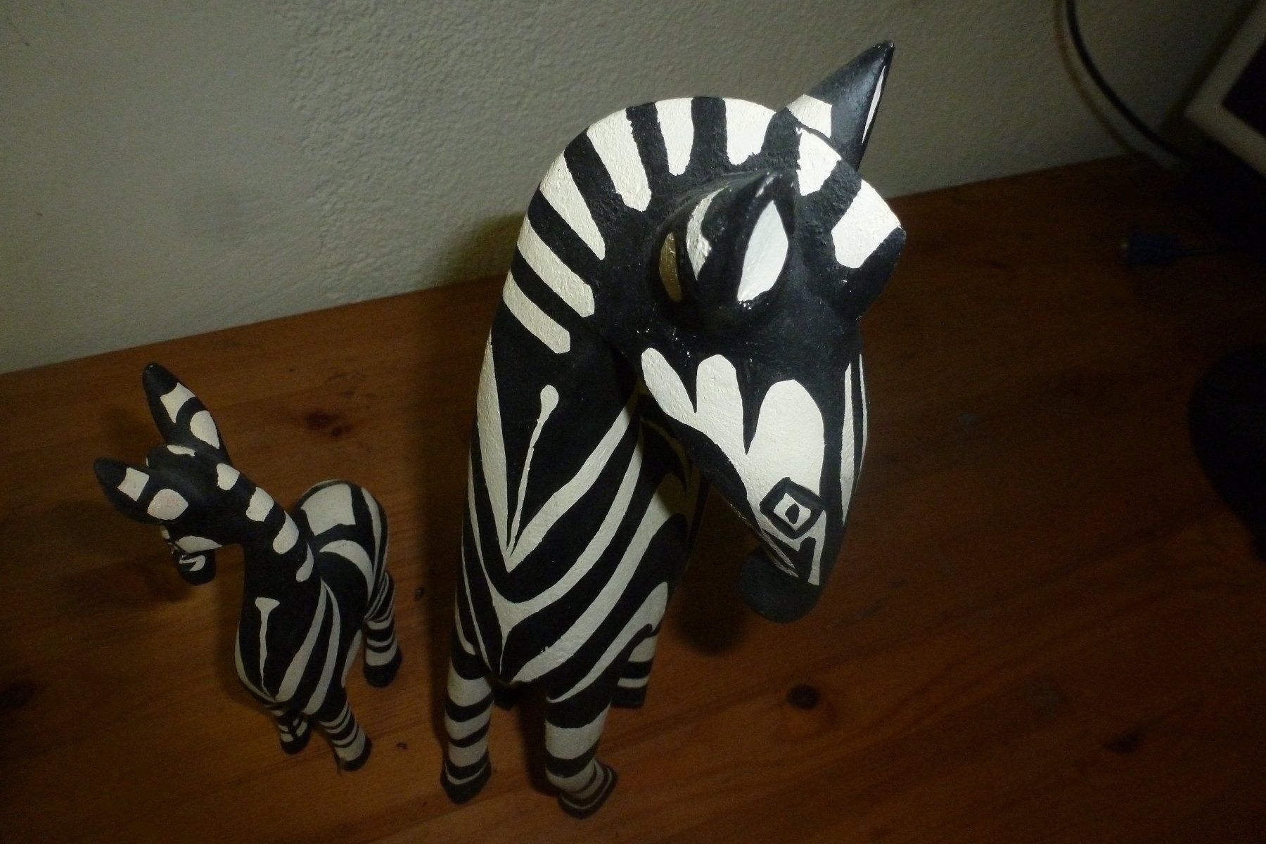 Figurines: Zwei Tierfiguren Giraffe – D'occasion à Emmen par newcar4you