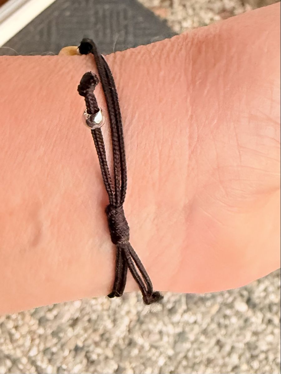 Bracciali & Braccialetti: Handgemachtes Armband mit Bernstein und Knoten. – Nuovo e nell'imballaggio originale da Ebikon venduto da Leonidas2 4