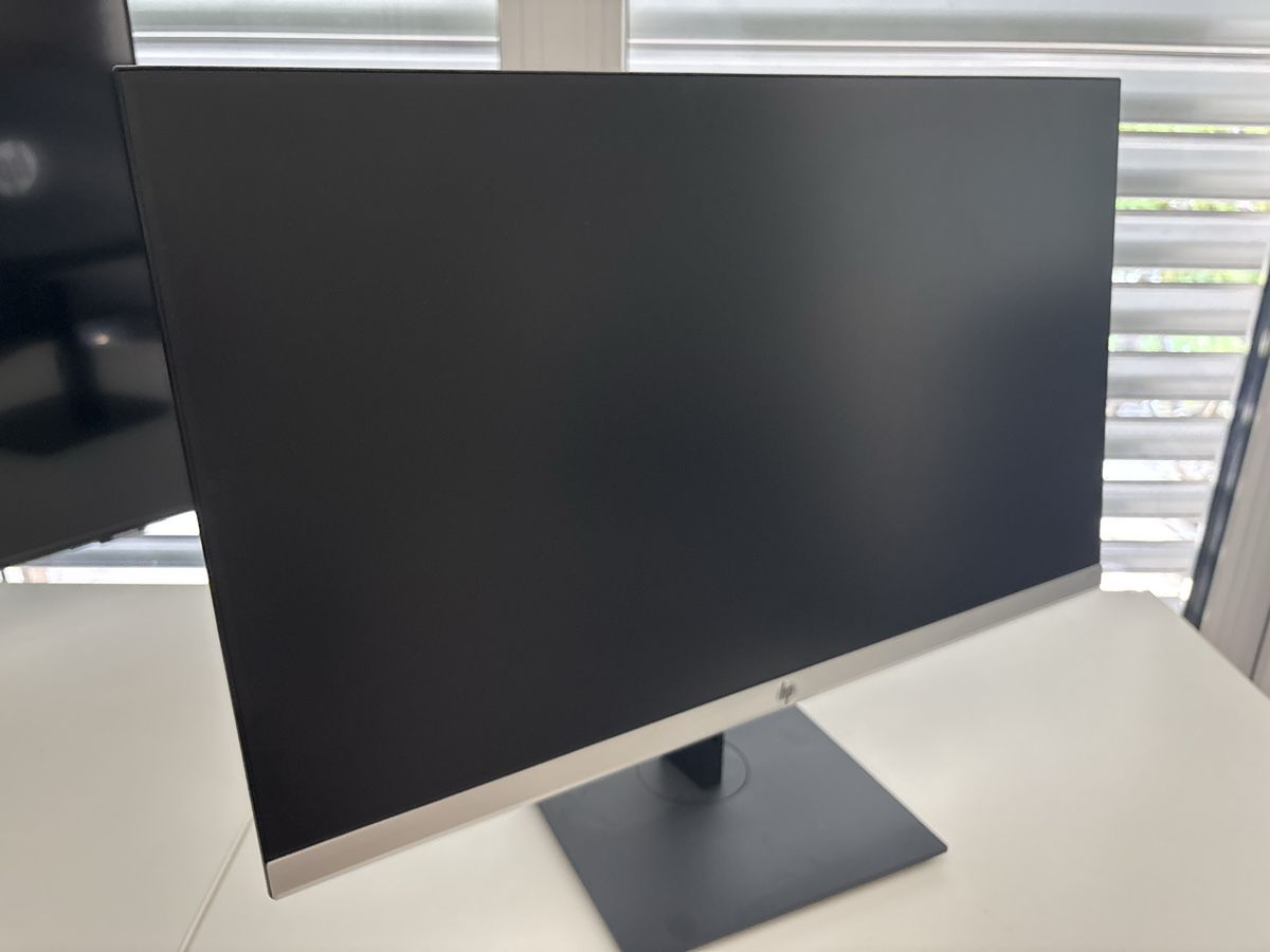 Monitor: HP Monitor 27fh – Usato da Neerach venduto da davidsieber