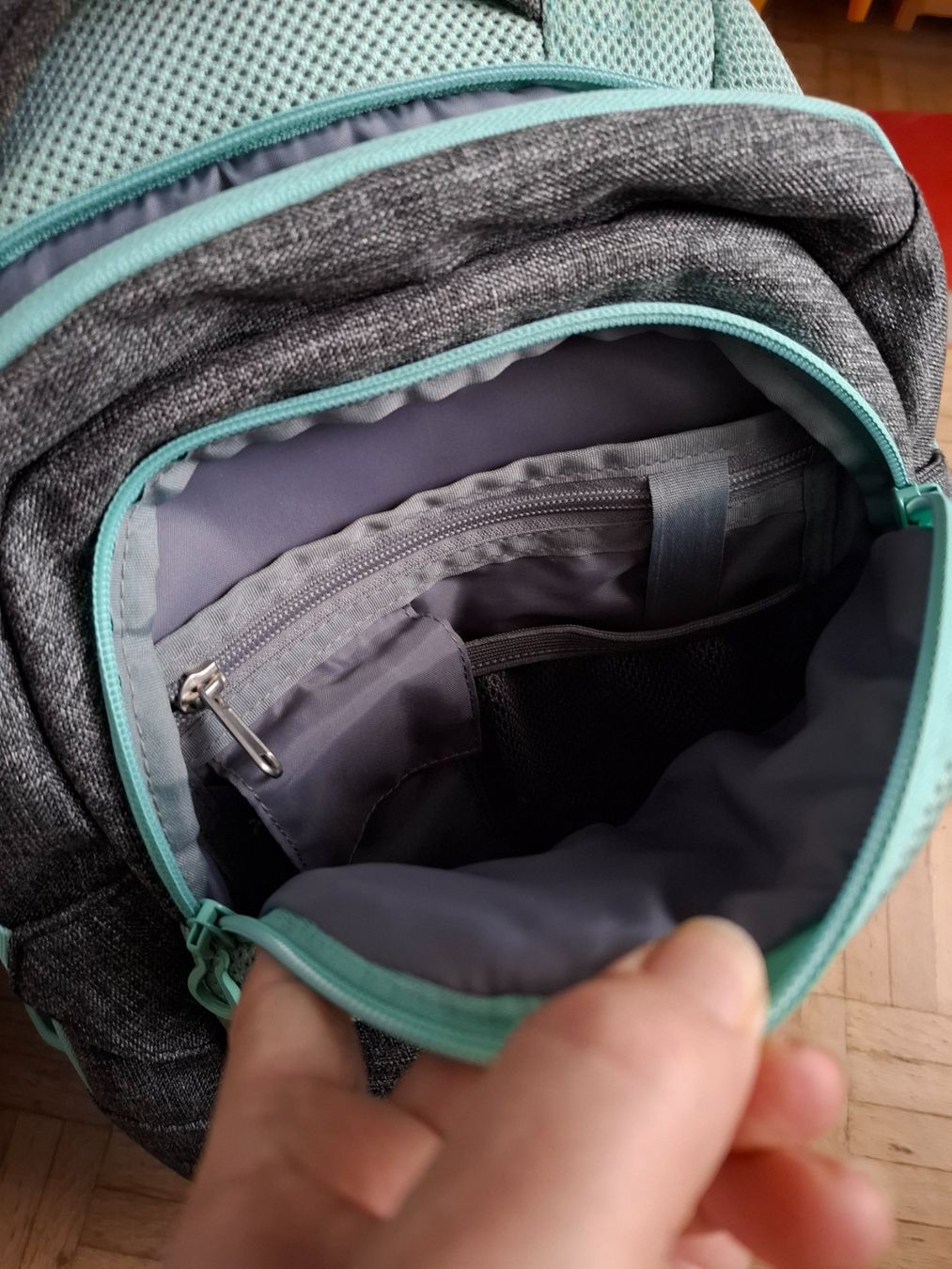 Zaini: Schulrucksack mit mehreren Fächern – Usato da Birmensdorf ZH venduto da SmallLady 2