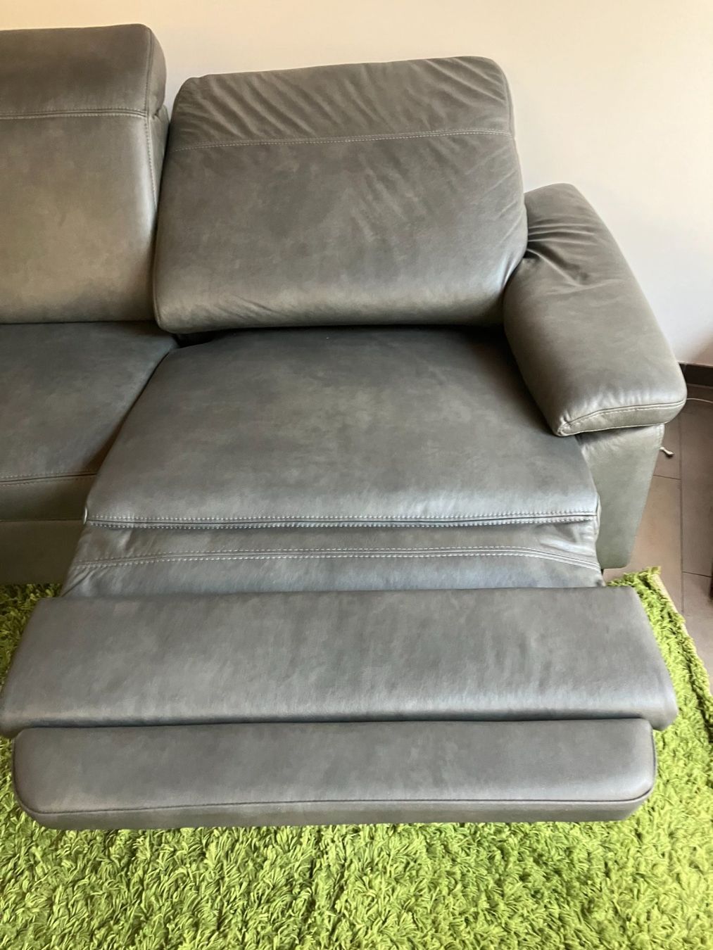 Divani: Relaxsofa mit Récamière links& Relaxfunktion – Nuovo (secondo la descrizione) da Boltigen venduto da emolaki 2