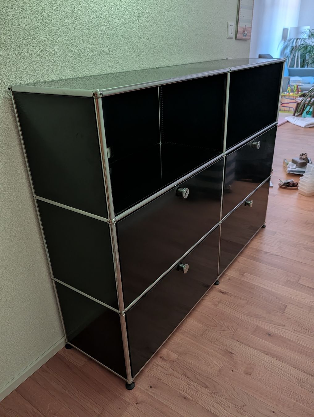 USM Regale: USM Haller Sideboard 3x2 schwarz – Gebraucht aus Olten von Tschaeppu