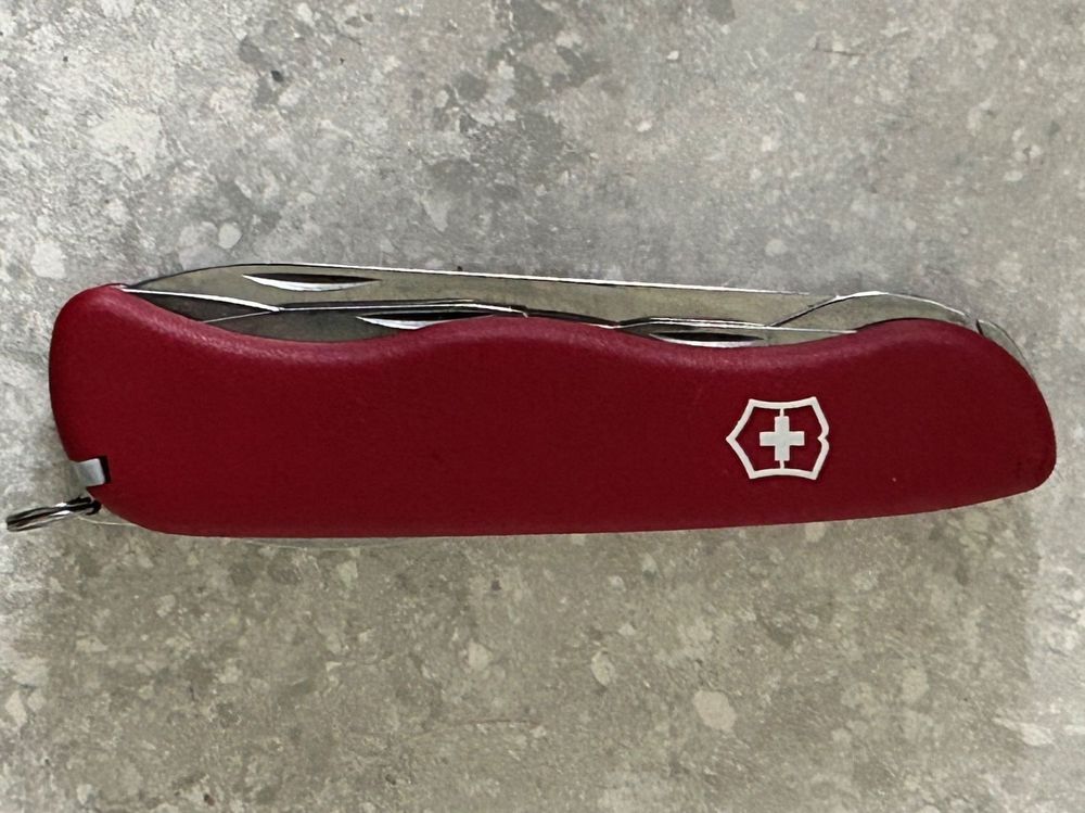 Bosch discount victorinox outrider