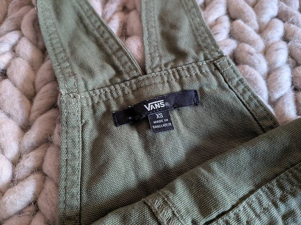 Hosen: Salopette short Vans XS  – Gebraucht aus Fribourg von sophie_pst 2