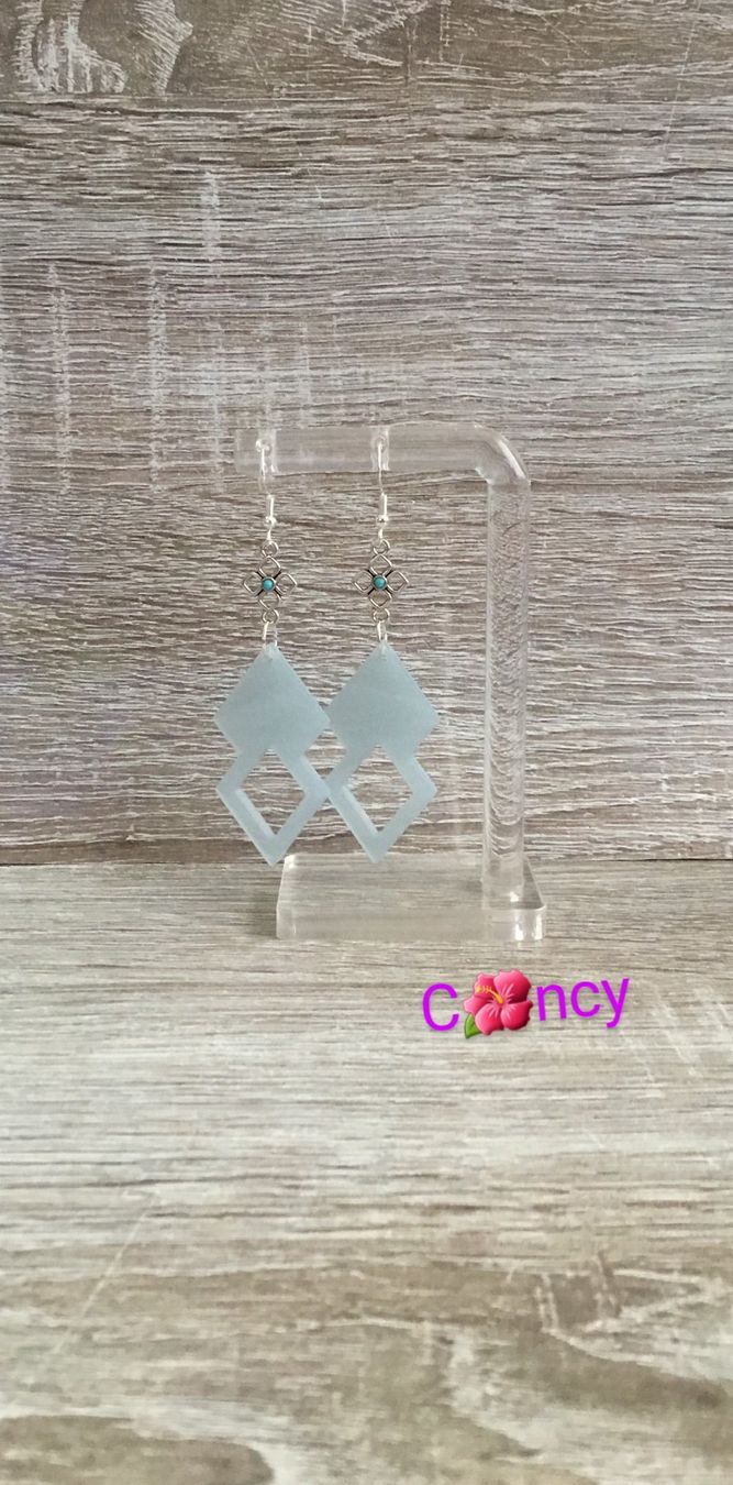 Orecchini pendenti & Orecchini a lobo: boucle d'oreille – Nuovo e nell'imballaggio originale da Genève venduto da mir_qfr5 2
