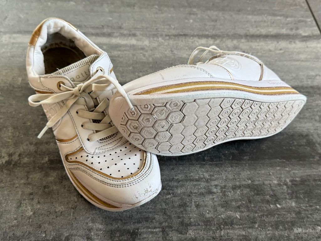 Bugatti Scarpe da donna: Sneaker Bugatti - weiss - gold - Grösse 37 - EU – Usato da Zürich venduto da Alot16 8