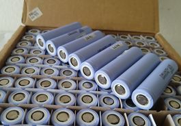 Li-Ion Zellen Samsung INR18650-29E 2600-2699mAh / 8A 18650