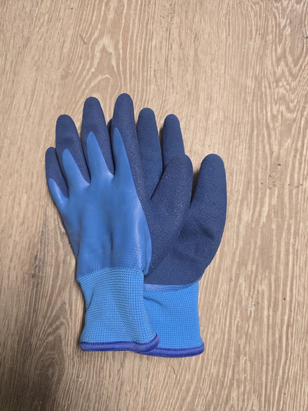 Guanti & manicotti: Winter Arbeits Handschuhe, wasserdicht neu Gröss M – Nuovo e nell'imballaggio originale da Tuggen venduto da Zweitechanceboutique