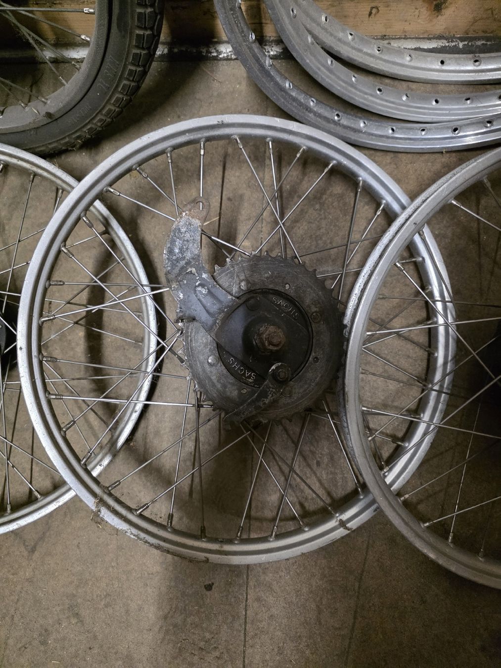 Felgen: Speichenräder Puch Sachs – Defekt aus Oberriet SG von Kraftrad 2