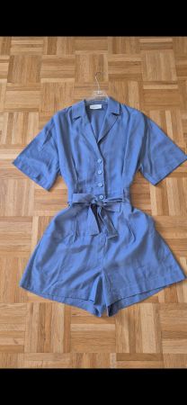 Tuta corta blu con cintura da donna usato ottime cond