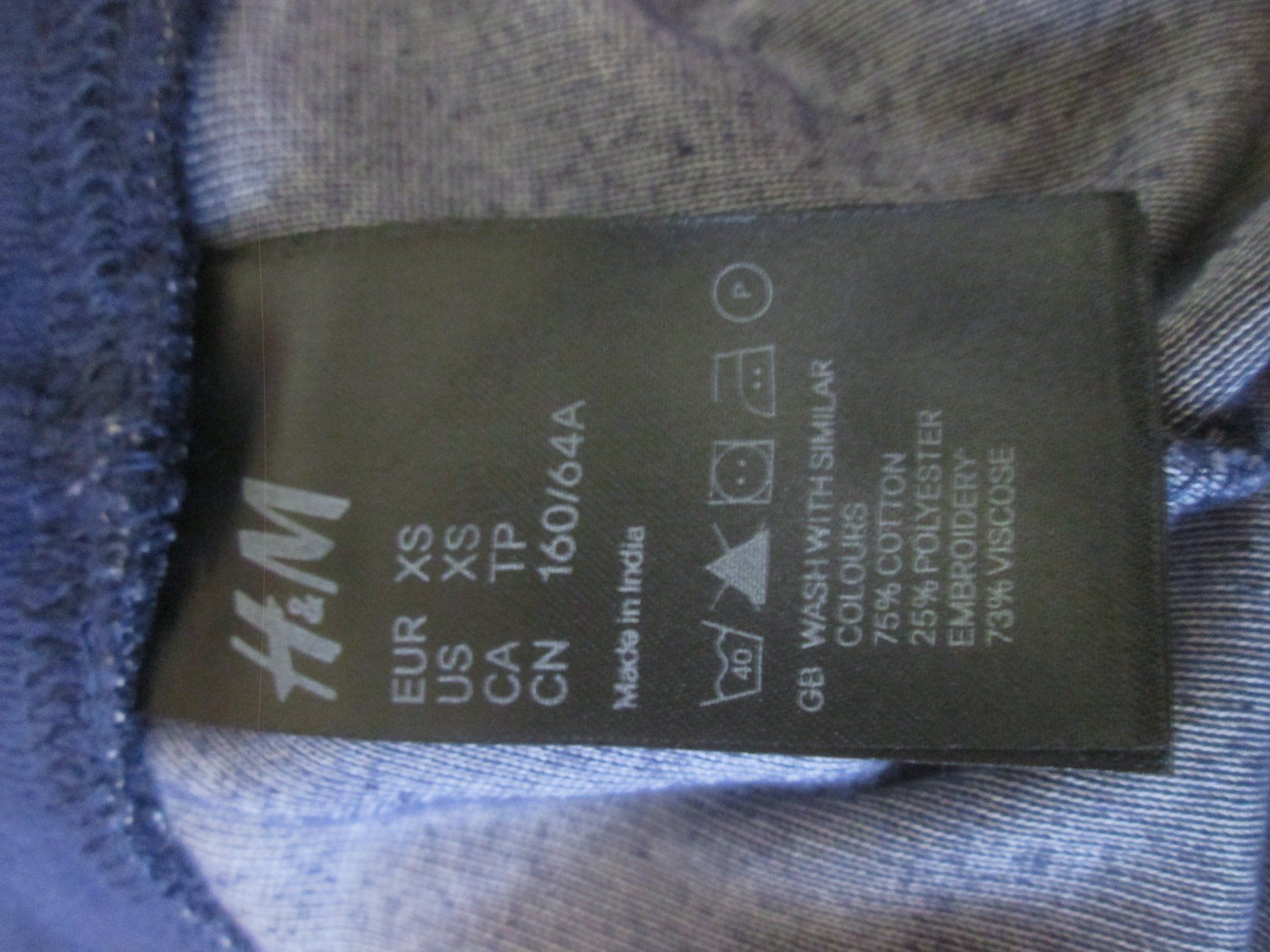 Pantalons: Hosen XS – D'occasion à Sementina par babucia 2