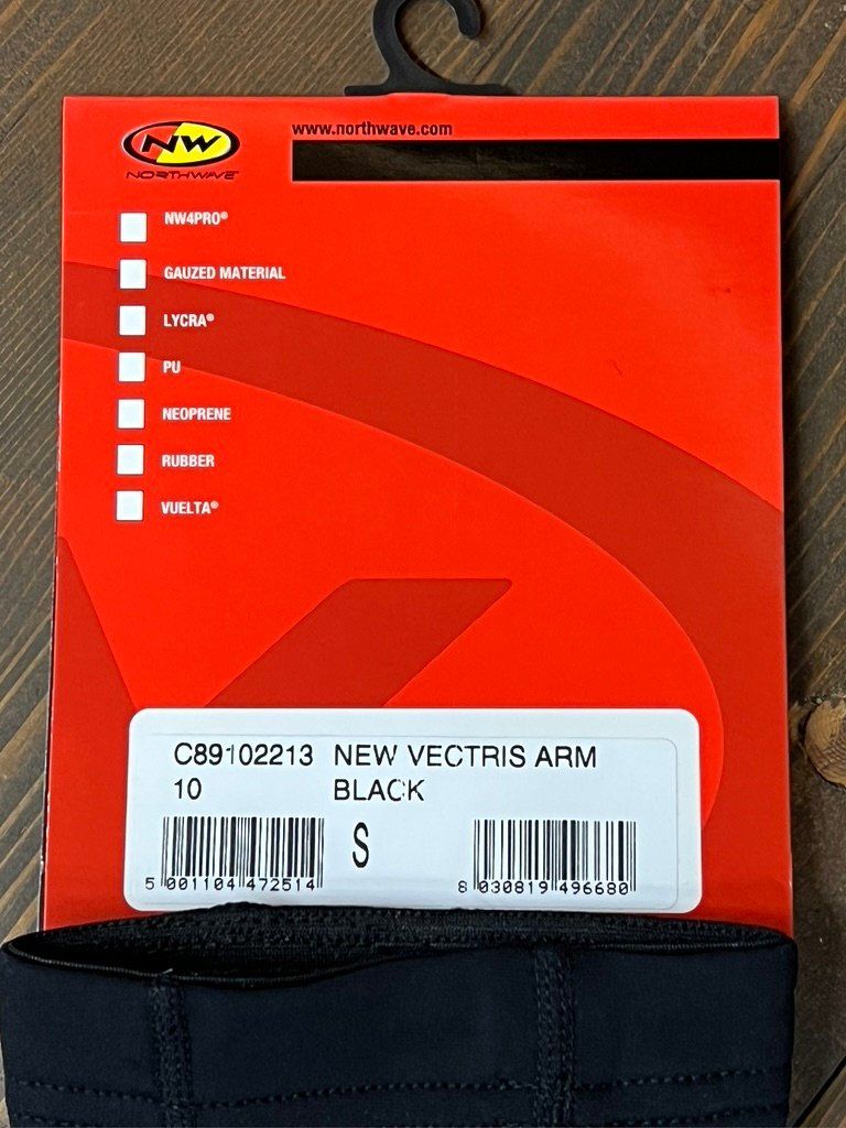 Leibchen & Hosen: Armlinge Northwave New Vectris Grösse S/M – Neu und originalverpackt aus Eschen von Sele-Radsport 1
