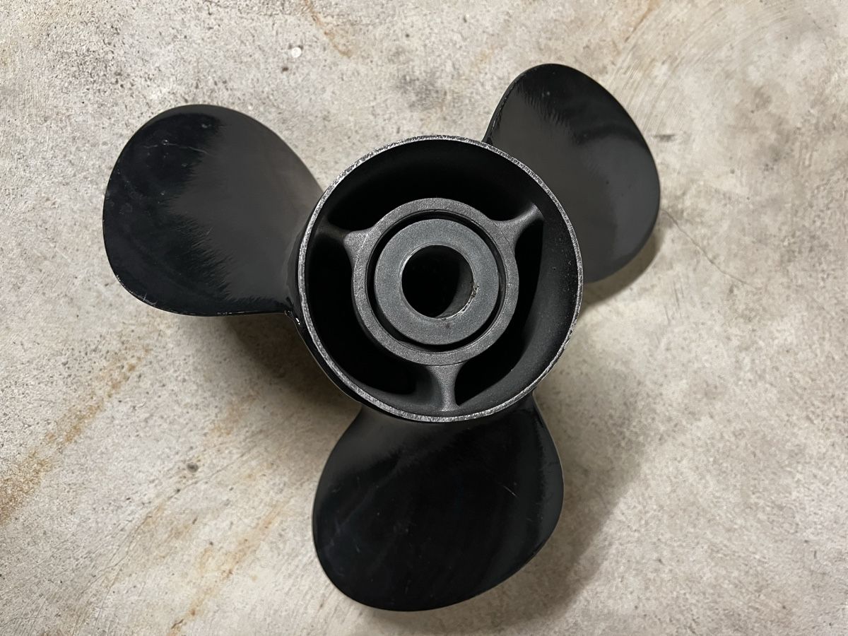 Mercury Barche: Aluminiumpropeller 21 Alpha One, Bravo One – Usato da Aarberg venduto da aarberg01 1