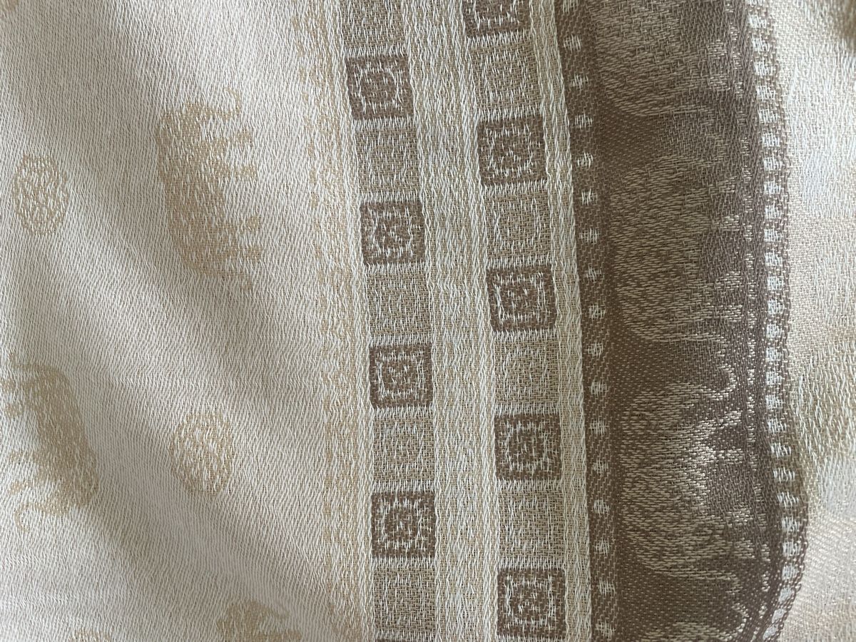 Foulard & Sciarpe: Kaschmir Schal originalverpackt – Nuovo e nell'imballaggio originale da Rüti ZH venduto da kar_xx9l 3