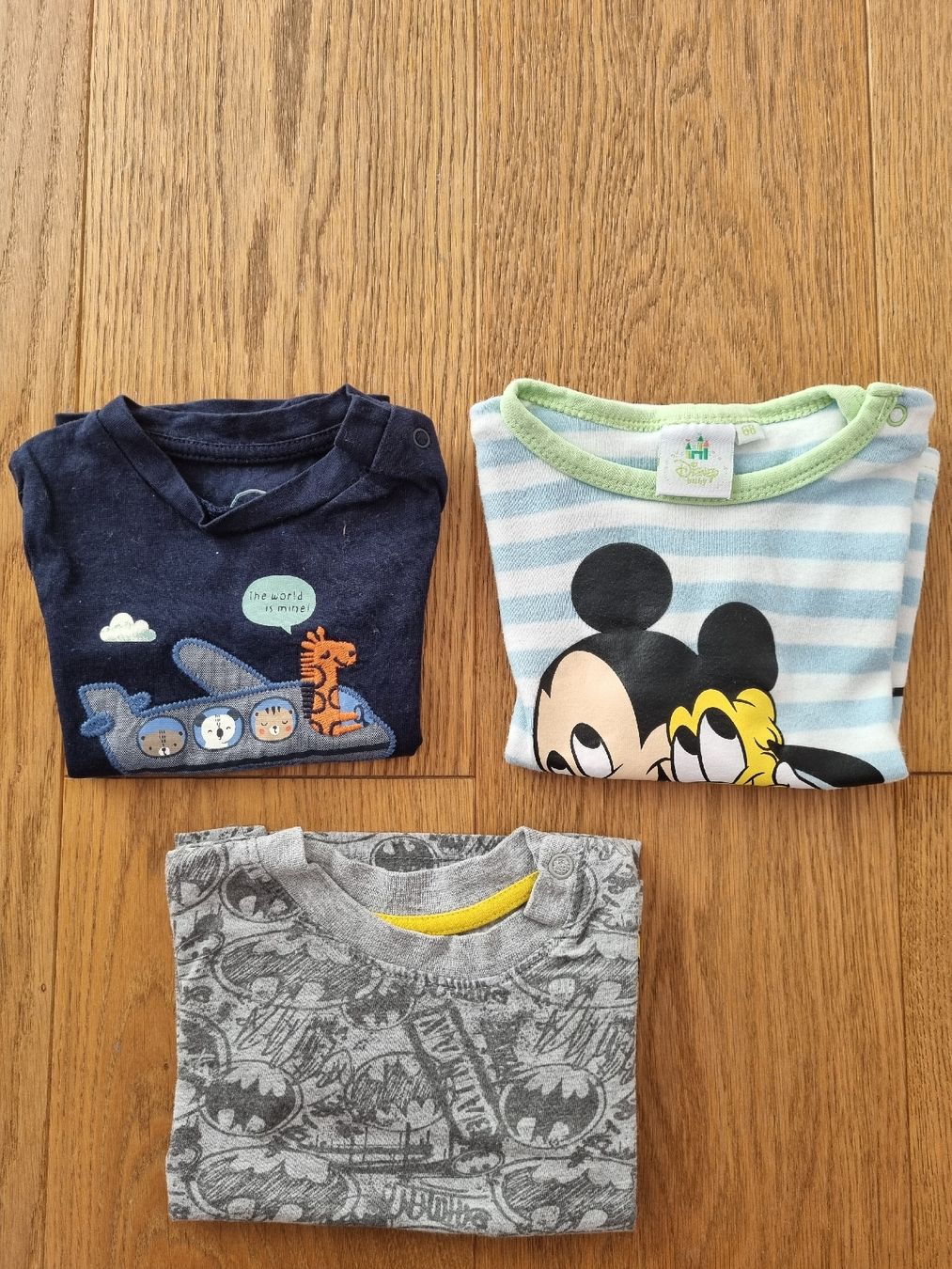 Camicie, Top & T-shirt: Tshirt – Nuovo (secondo la descrizione) da Grosswangen venduto da _Ra