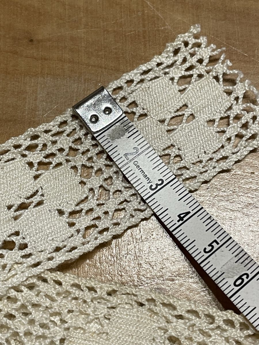 Nastri decorativi: Spitzenband / Spitze – Usato da Rümlang venduto da euqinom16 2