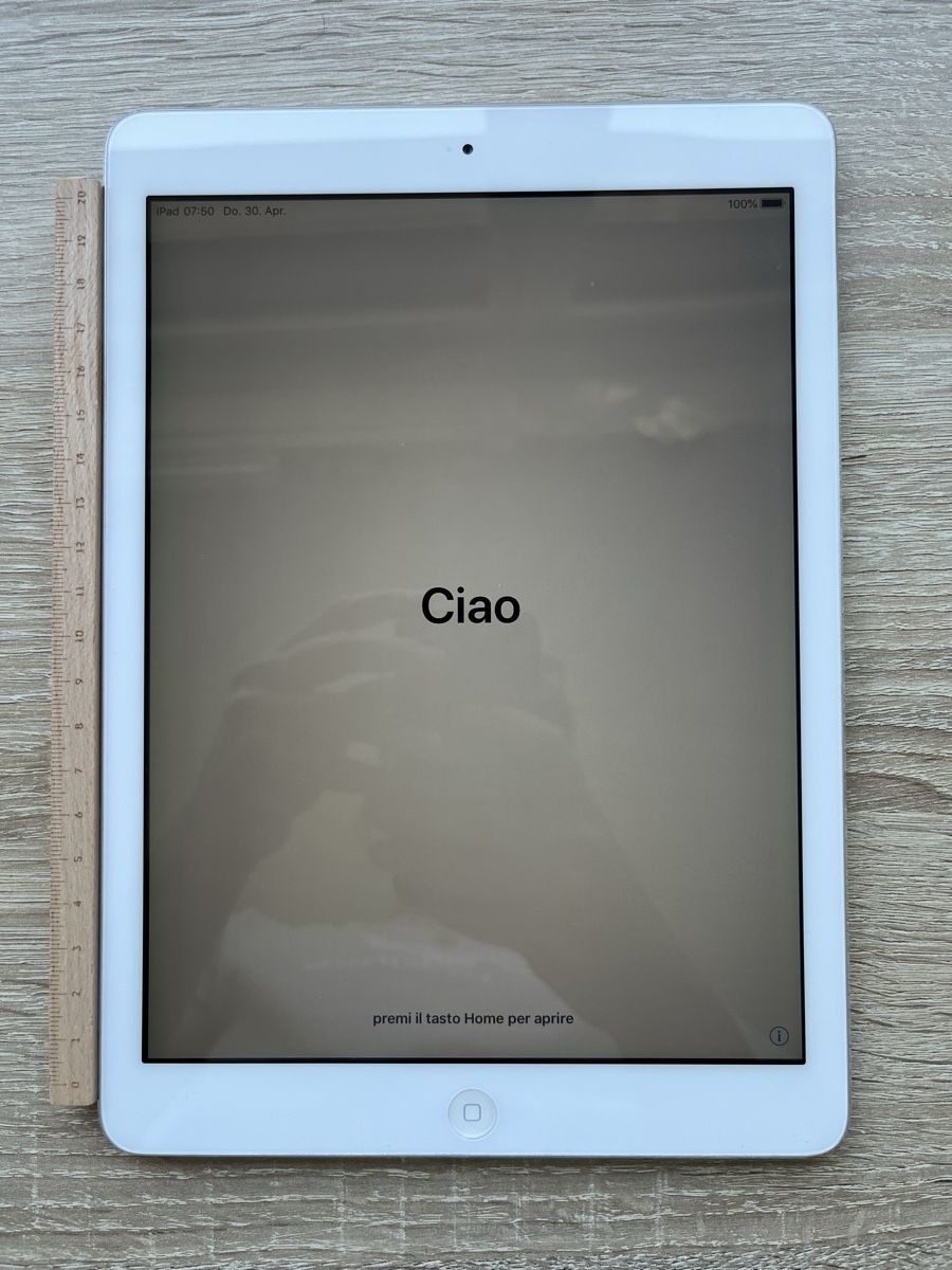 Apple Tablet PC: IPad weiss - funktioniert – Usato da Glarus venduto da Kathrin-1988