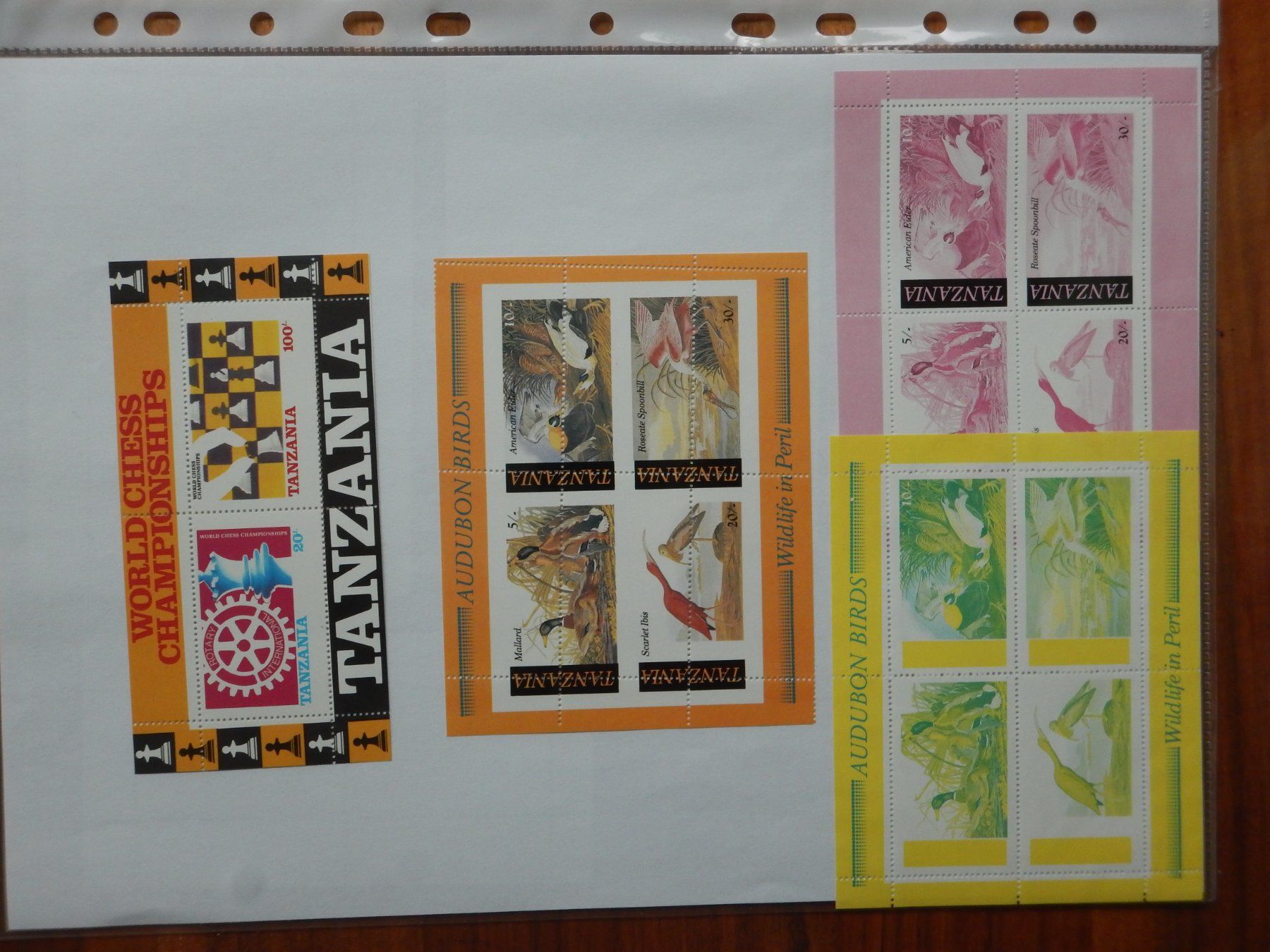 Tous les timbres: Tansania 31 Blöcke ** – D'occasion à Zürich par Muehlekauf 3