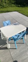 Mobilier jardin enfant: deux chaises neuves et petite table